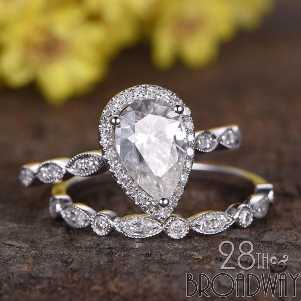 18K White Gold Over 925 Silver Diamond Engagement Wedding Anniversary Ring Set